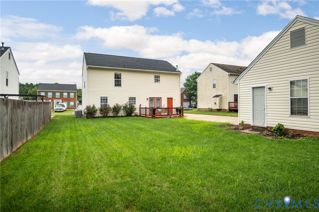 6356 Springcrest Ln