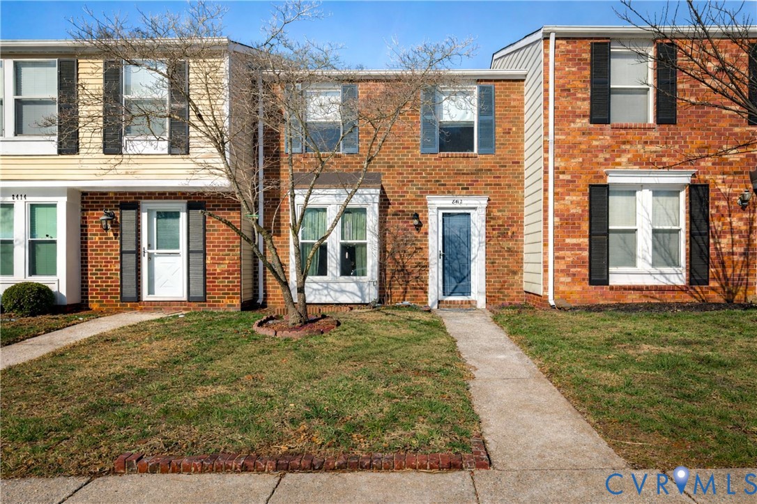 8412 Shannon Green Ct