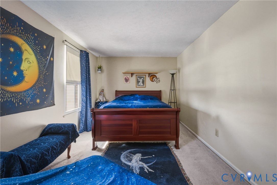 8412 Shannon Green Ct