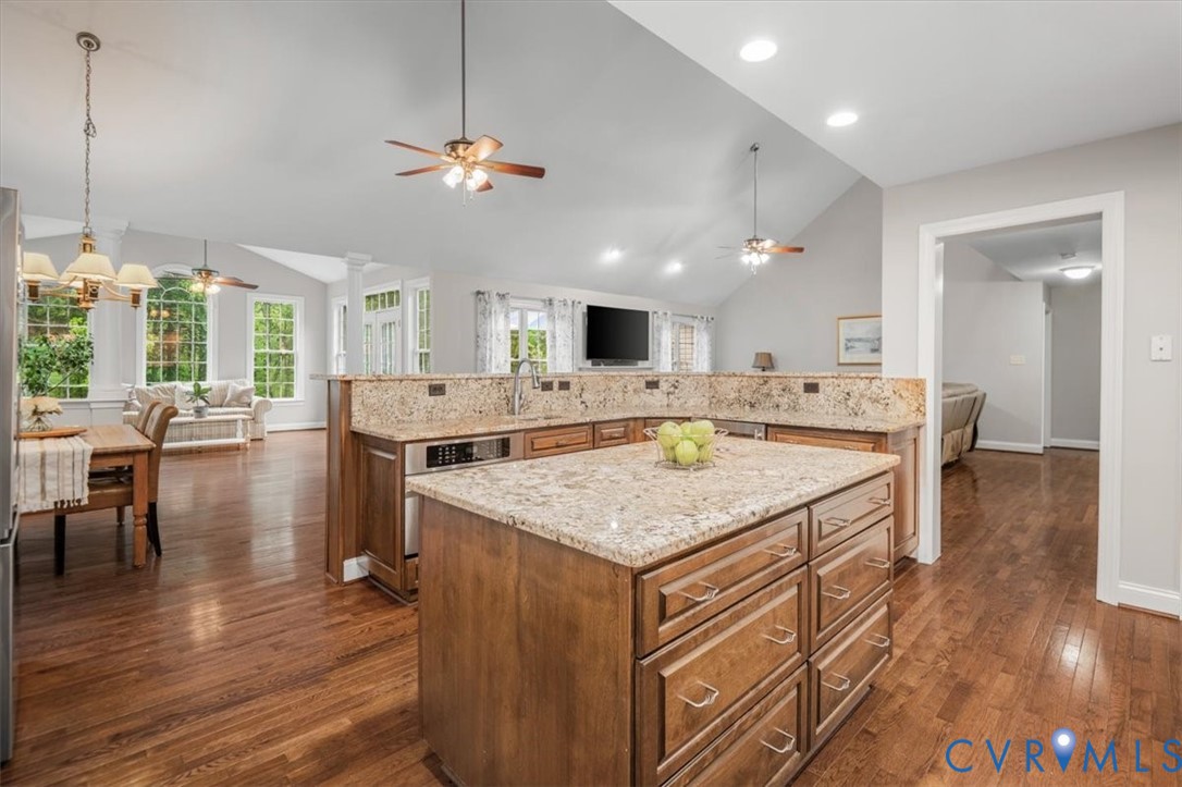 4973 Double Eagle Dr