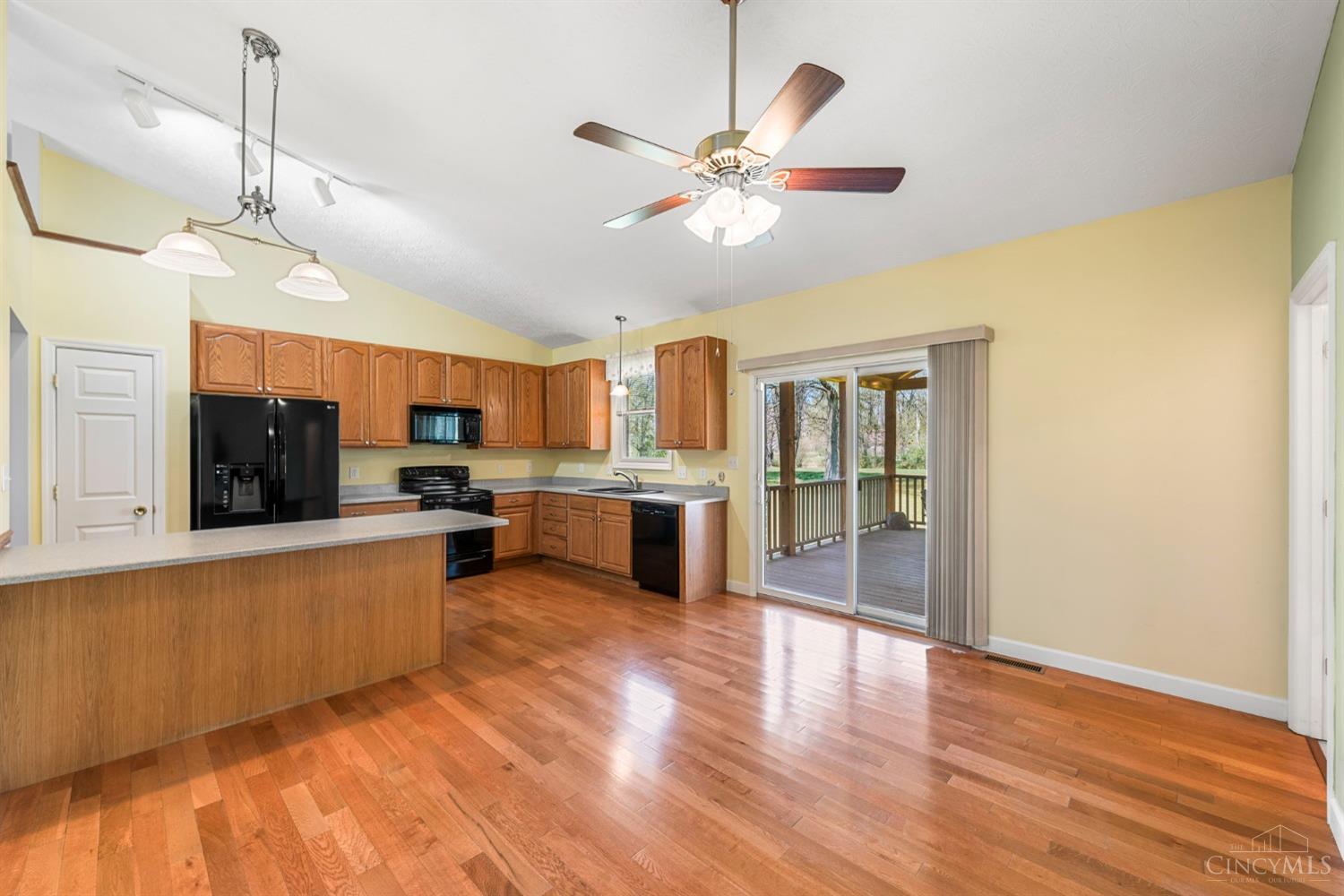 376 Dusseldorf Drive