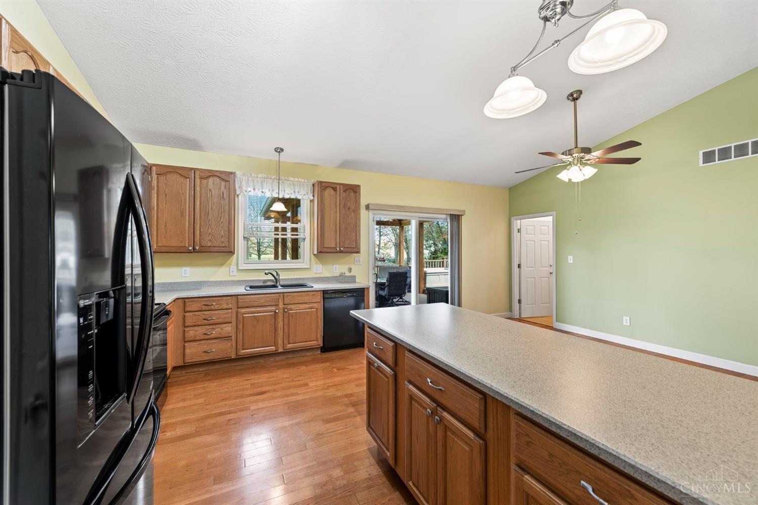 376 Dusseldorf Drive