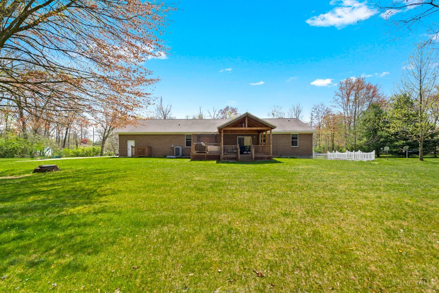 376 Dusseldorf Drive