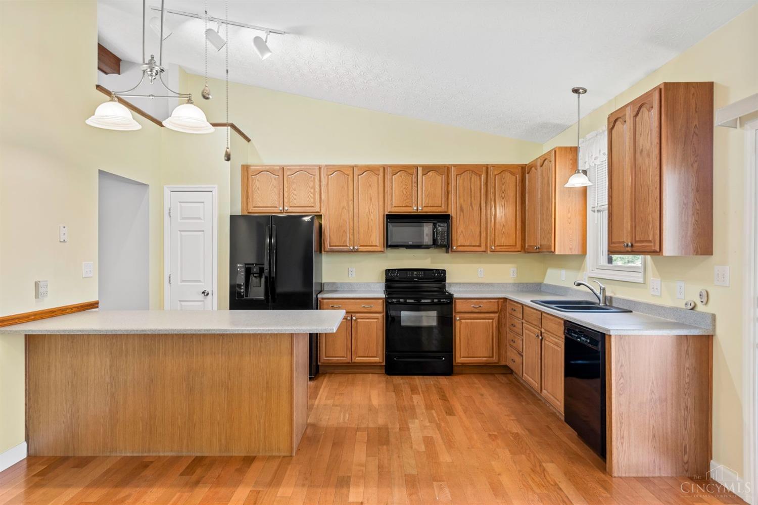 376 Dusseldorf Drive