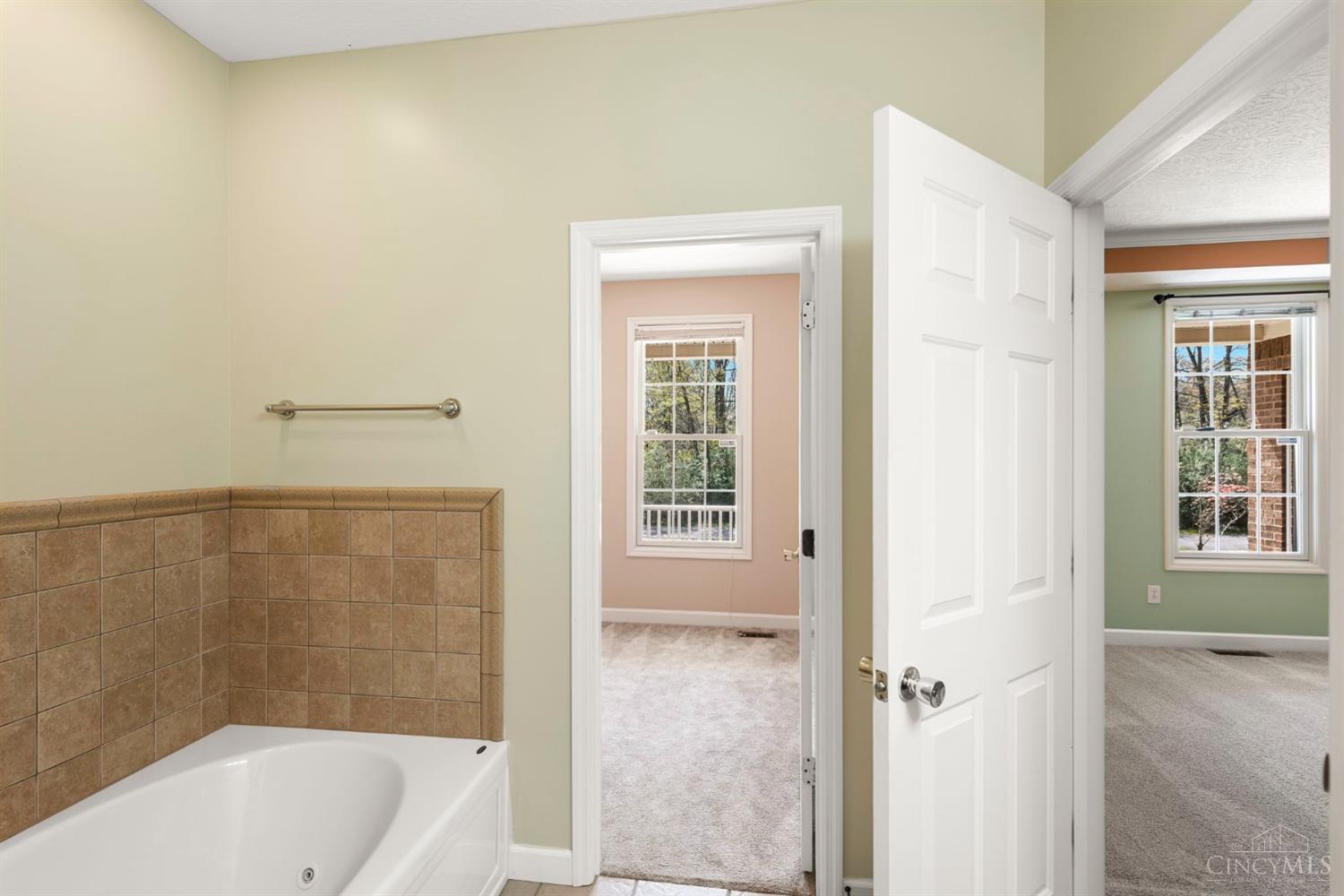 376 Dusseldorf Drive