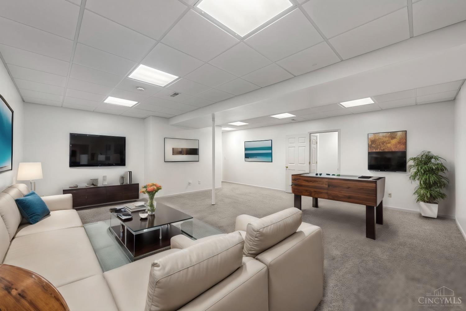 376 Dusseldorf Drive