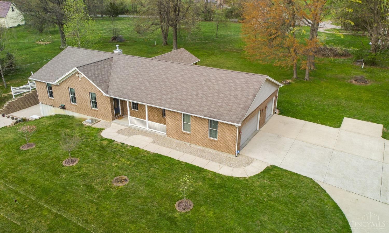 376 Dusseldorf Drive