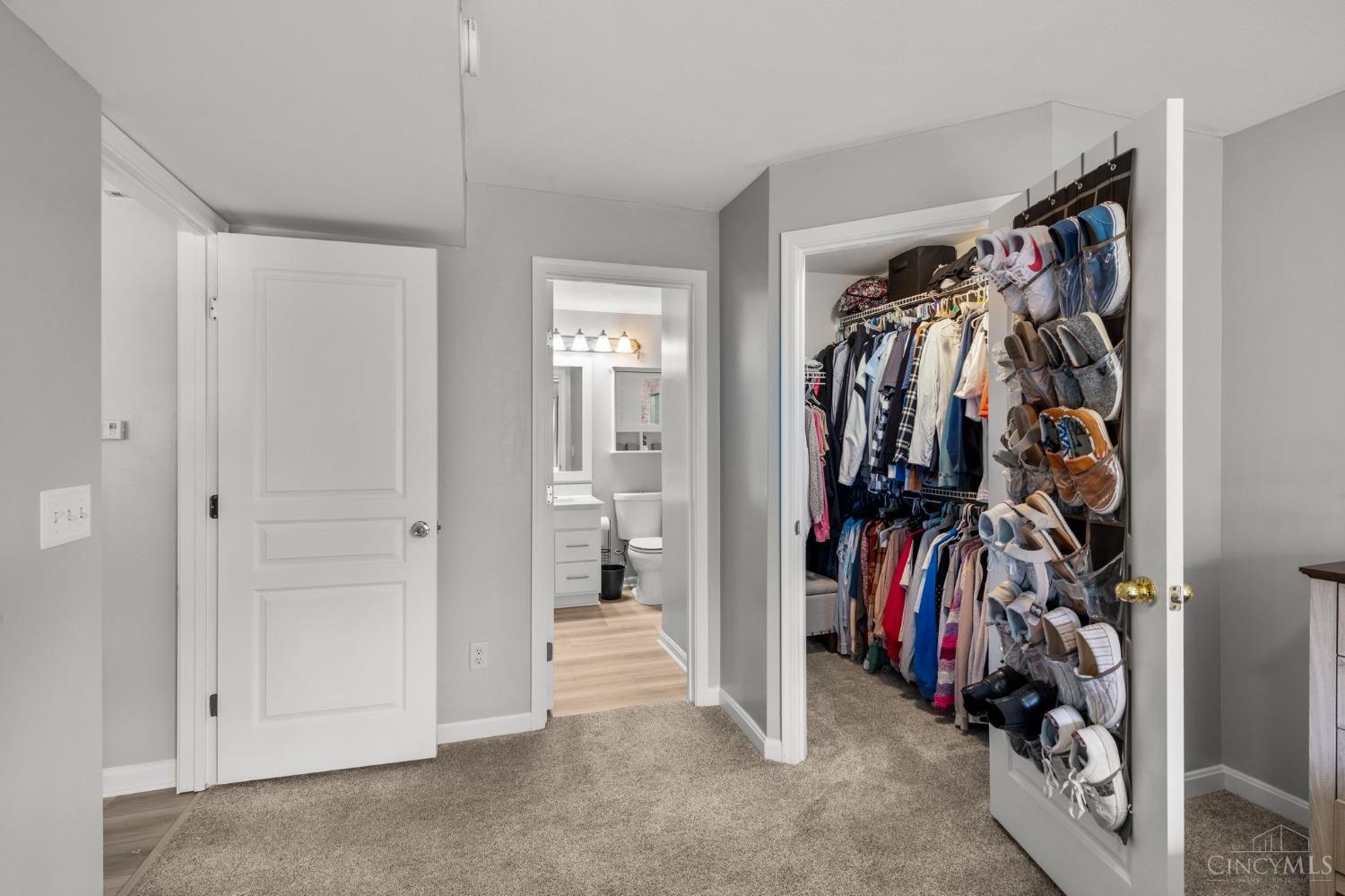 4642 Trophy Lane