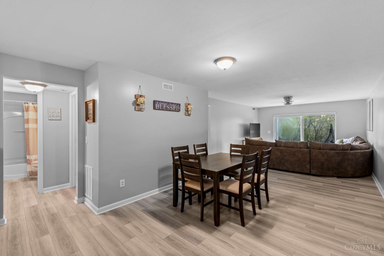 4642 Trophy Lane