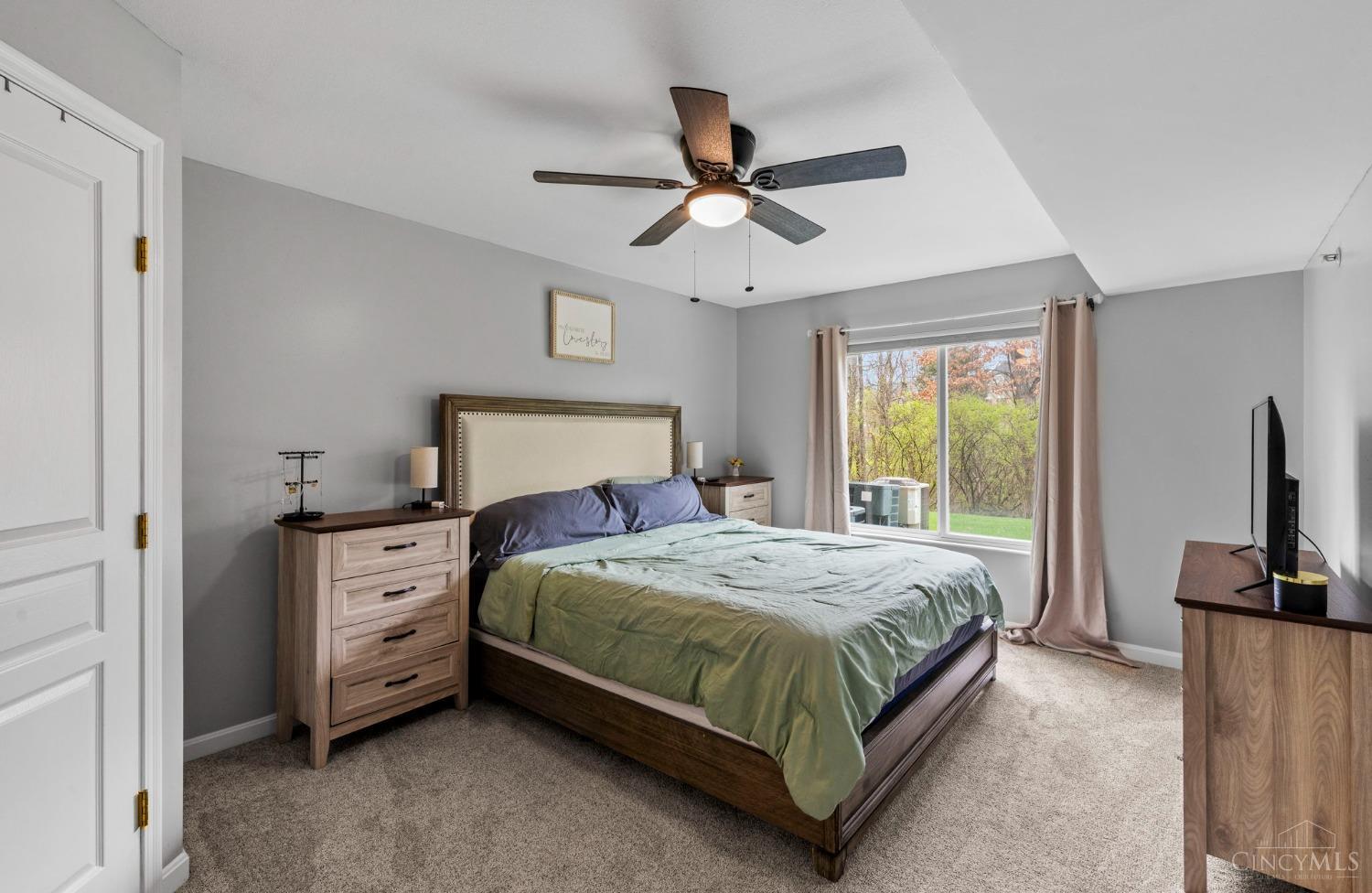 4642 Trophy Lane