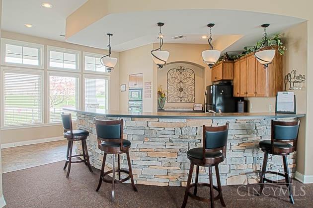 4642 Trophy Lane