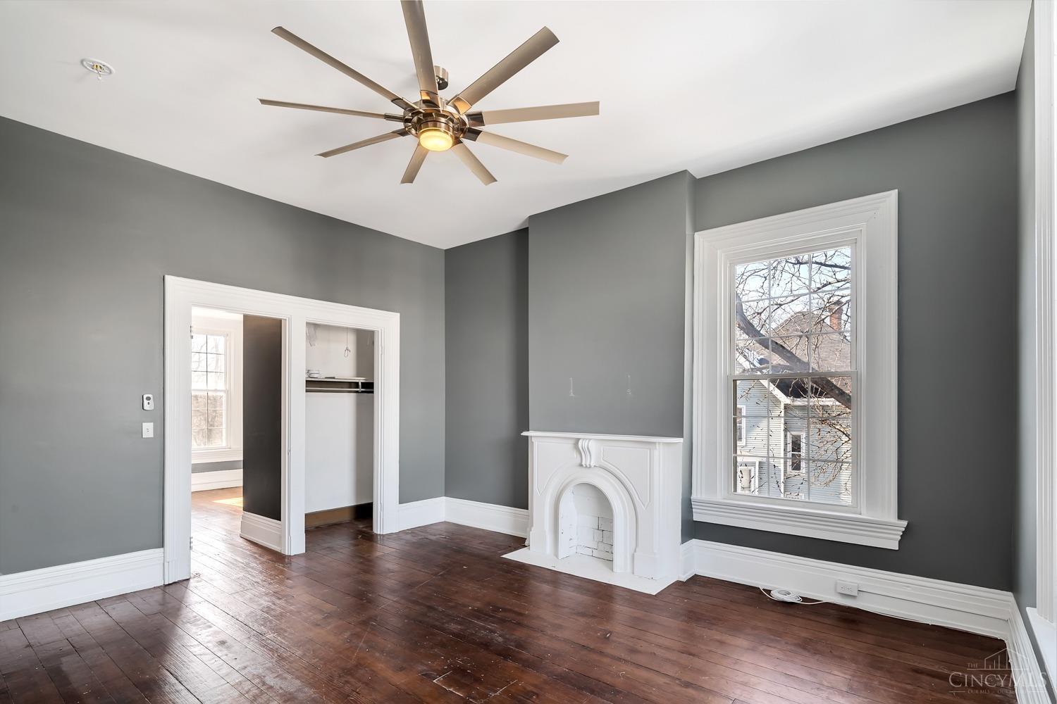 505 W Wyoming Avenue