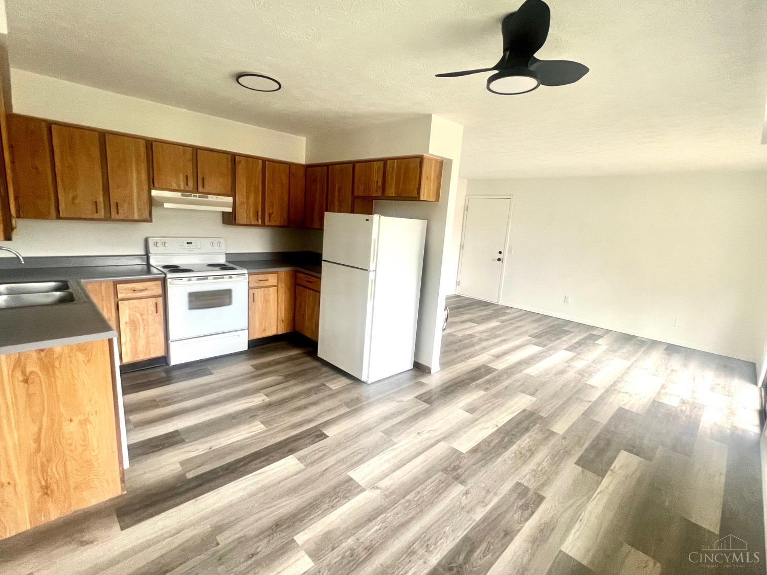 4070 Independence Drive 3I