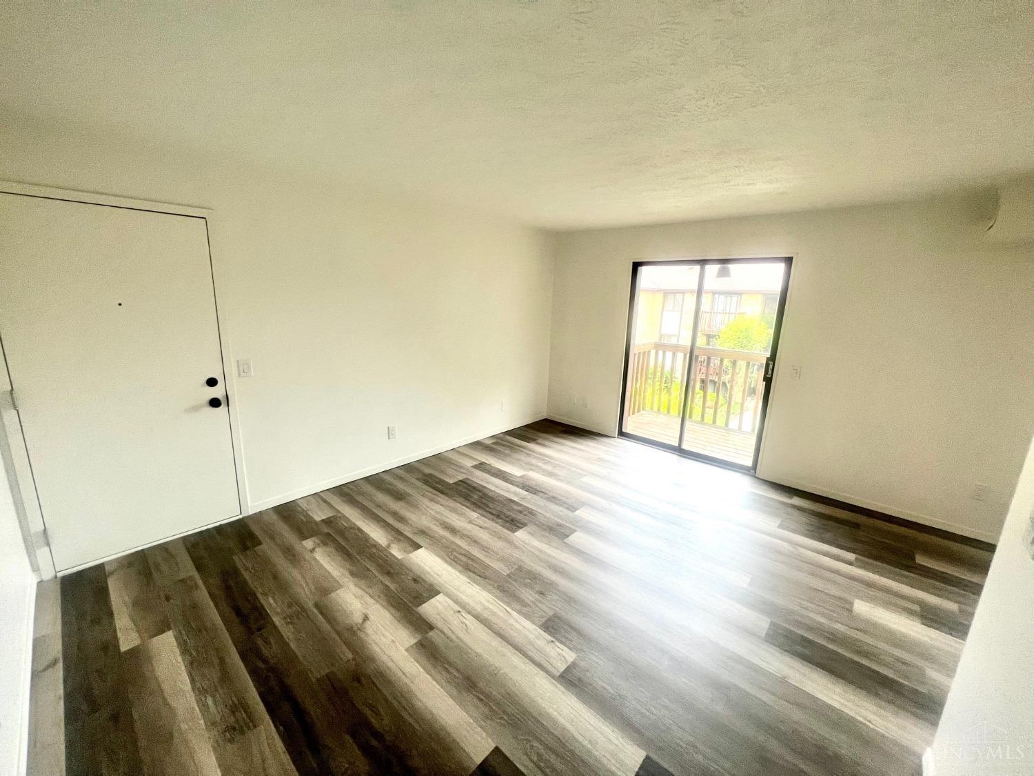 4070 Independence Drive 3I