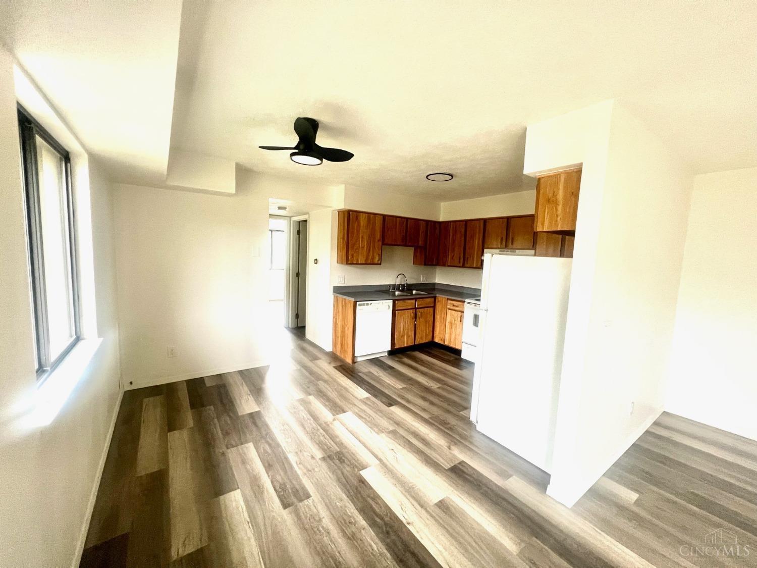 4070 Independence Drive 3I