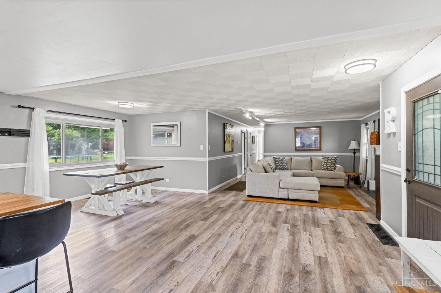 8684 Woodview Drive