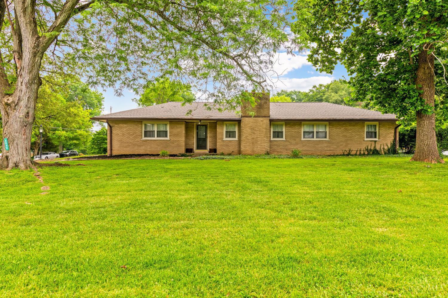 8684 Woodview Drive