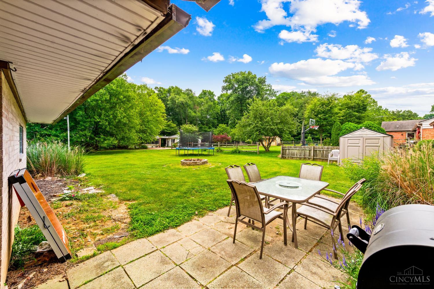 8684 Woodview Drive