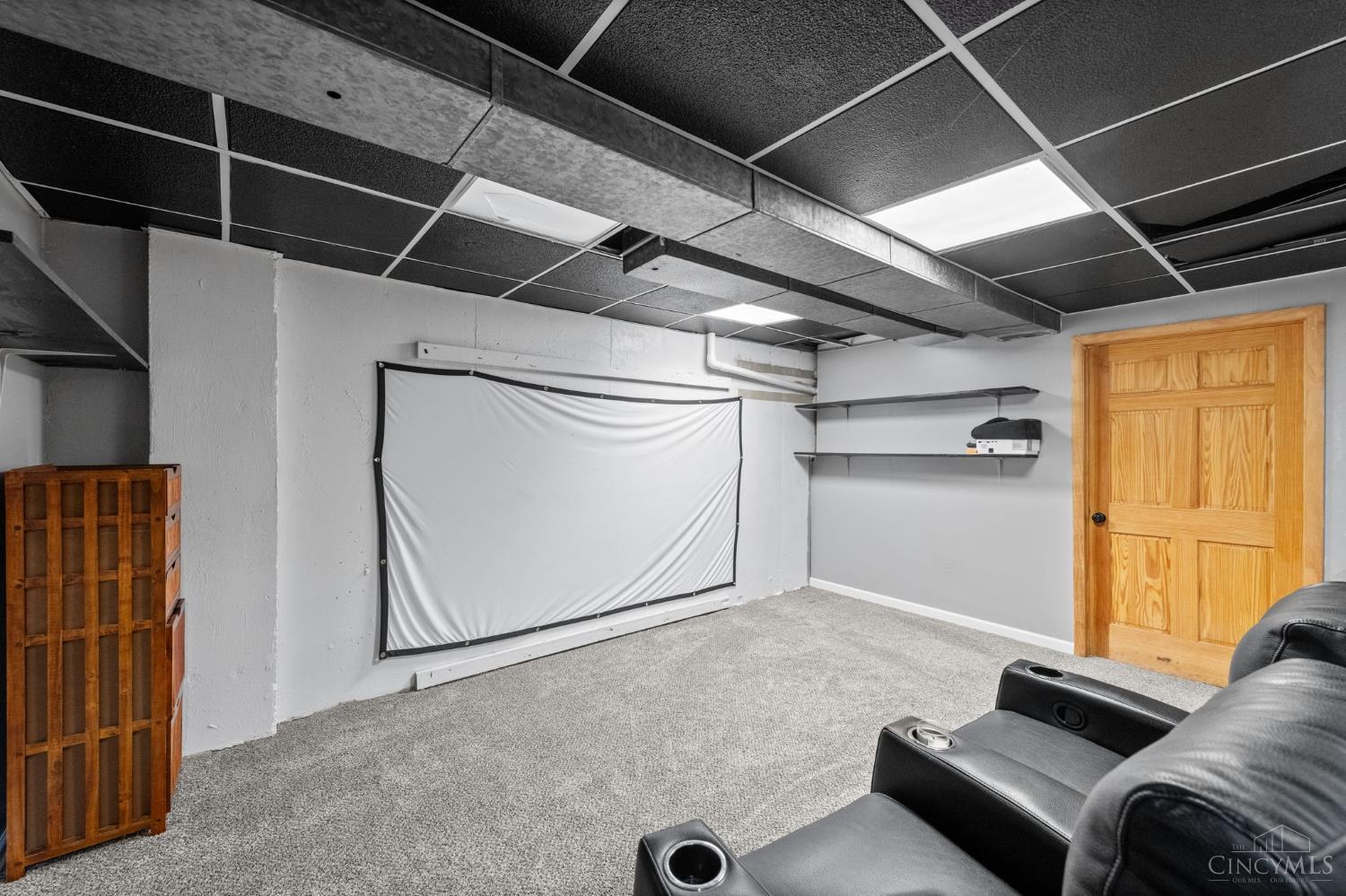 8684 Woodview Drive