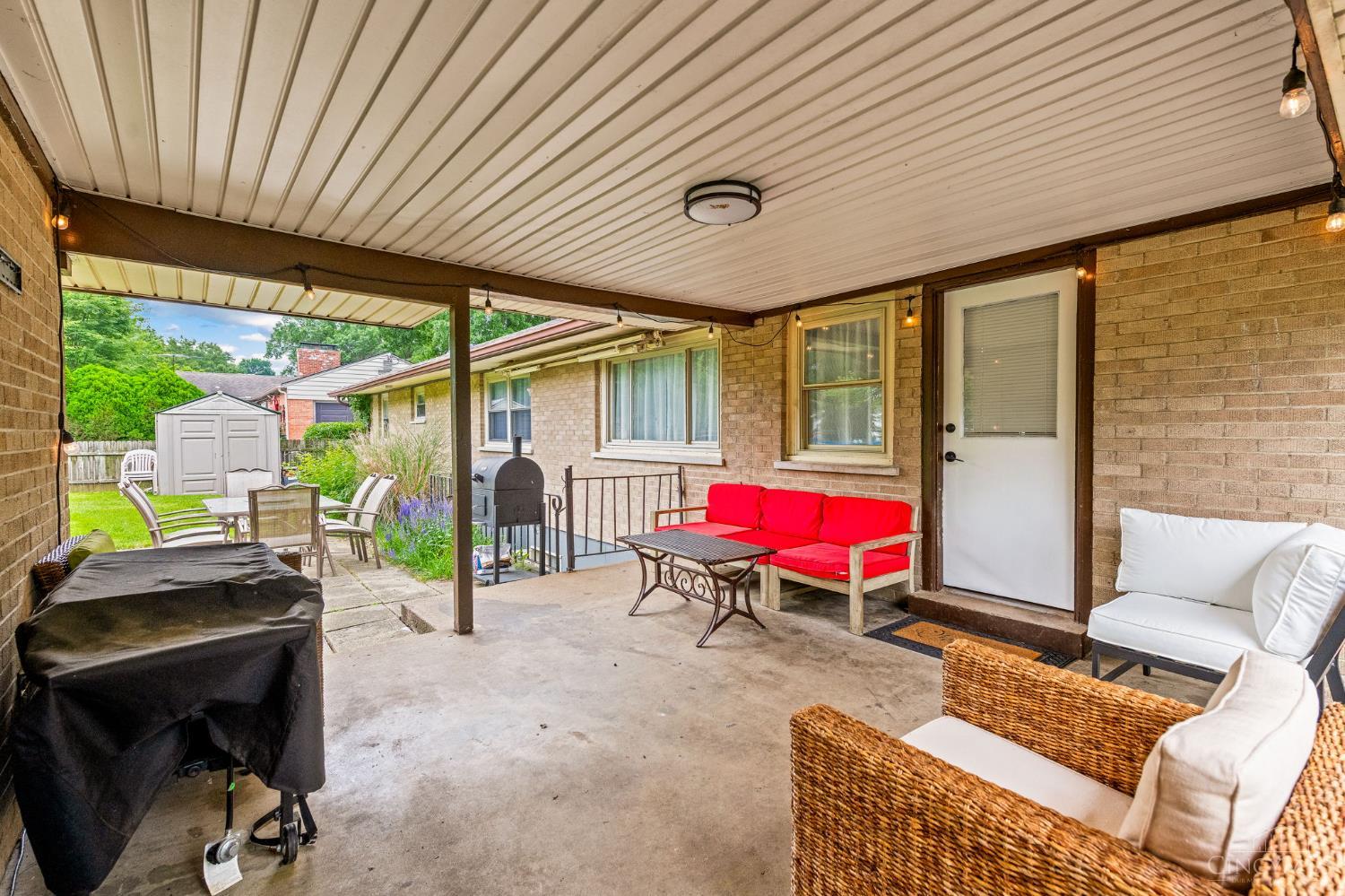 8684 Woodview Drive