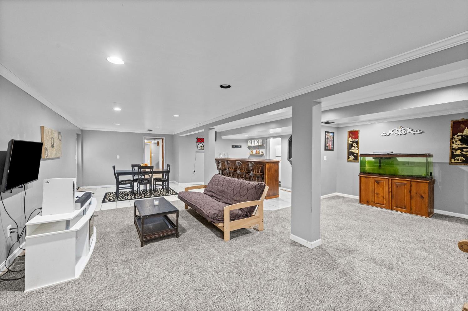8684 Woodview Drive