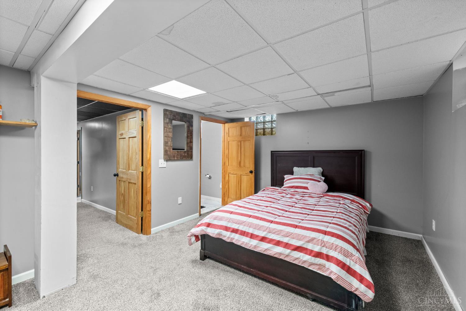 8684 Woodview Drive