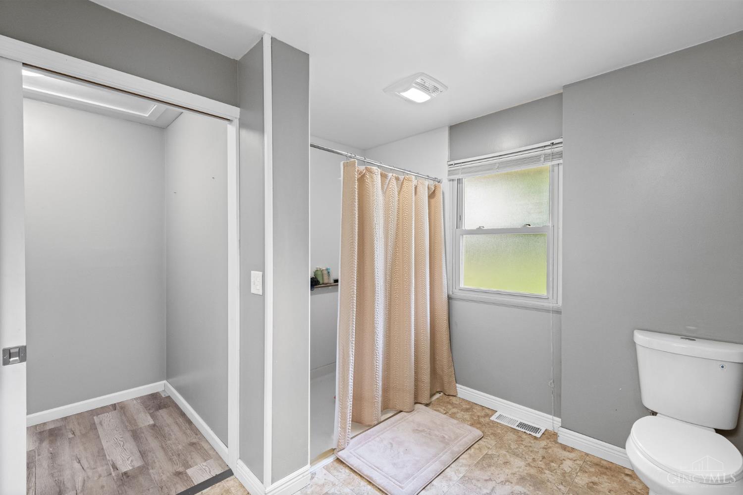 8684 Woodview Drive