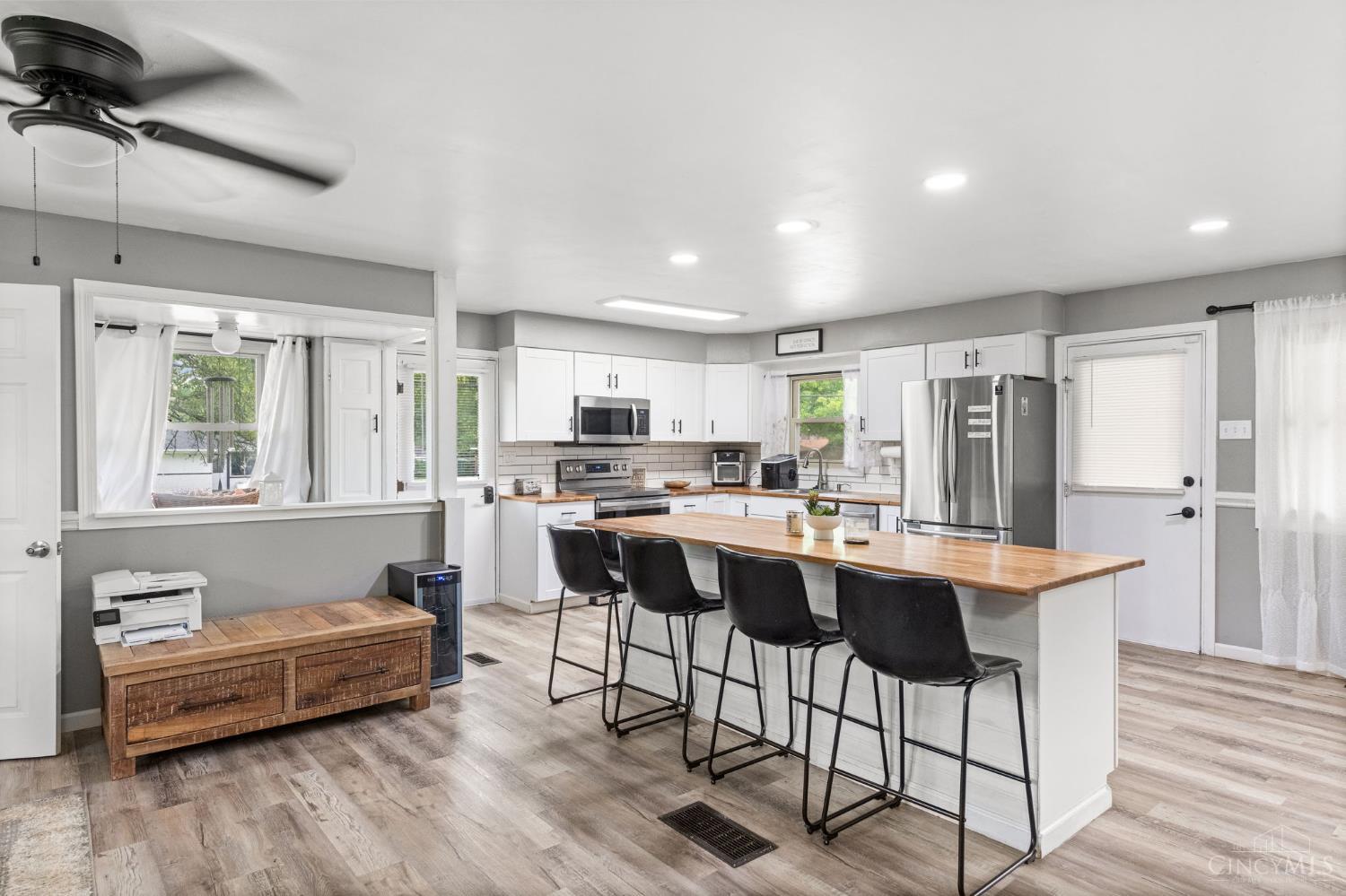 8684 Woodview Drive