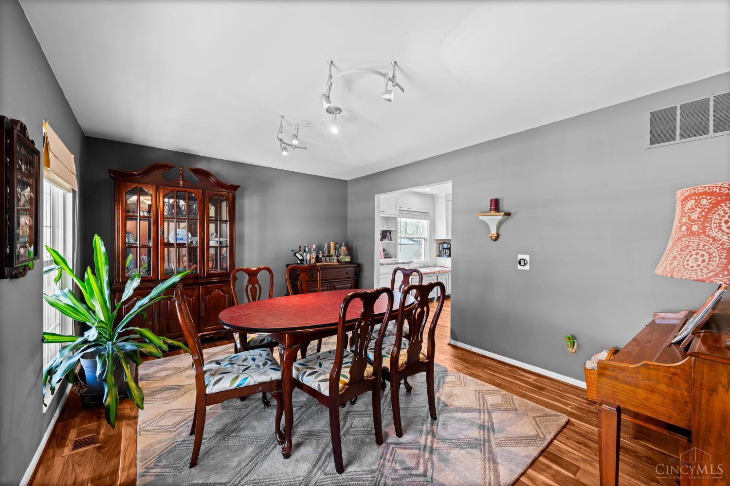 724 Regent Road
