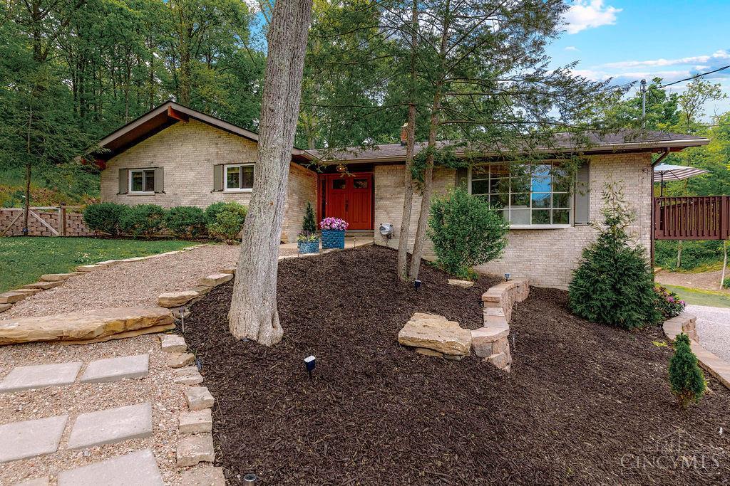 8200 Hopper Road