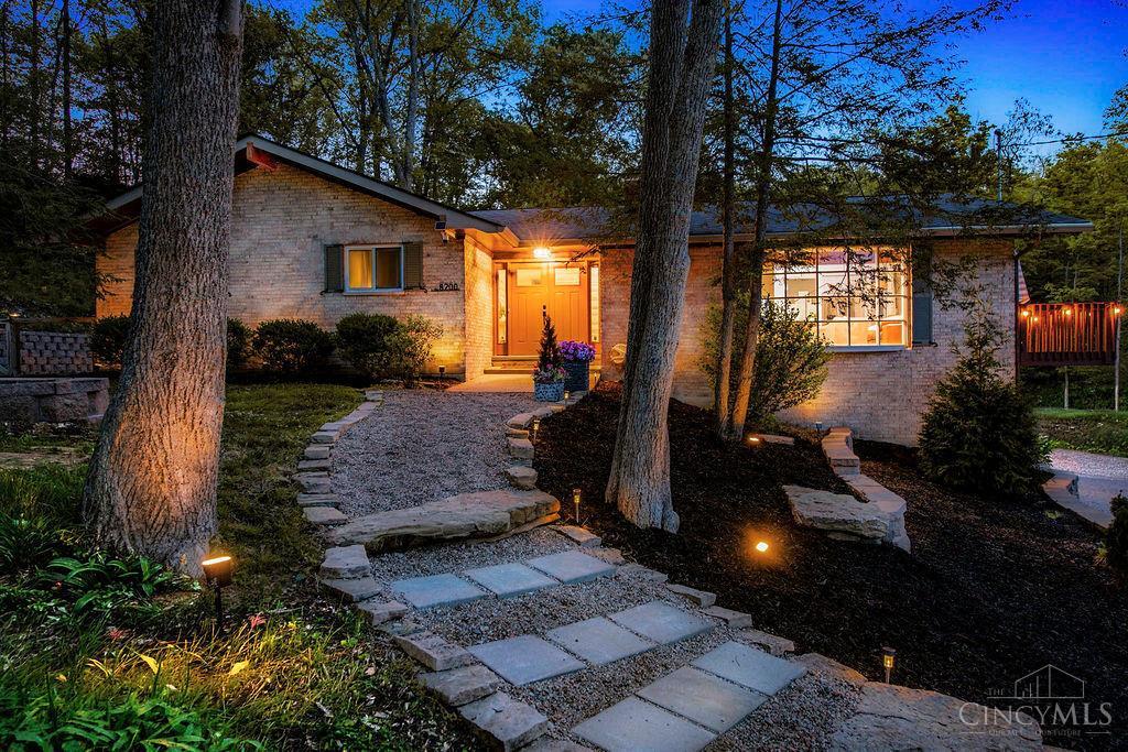8200 Hopper Road