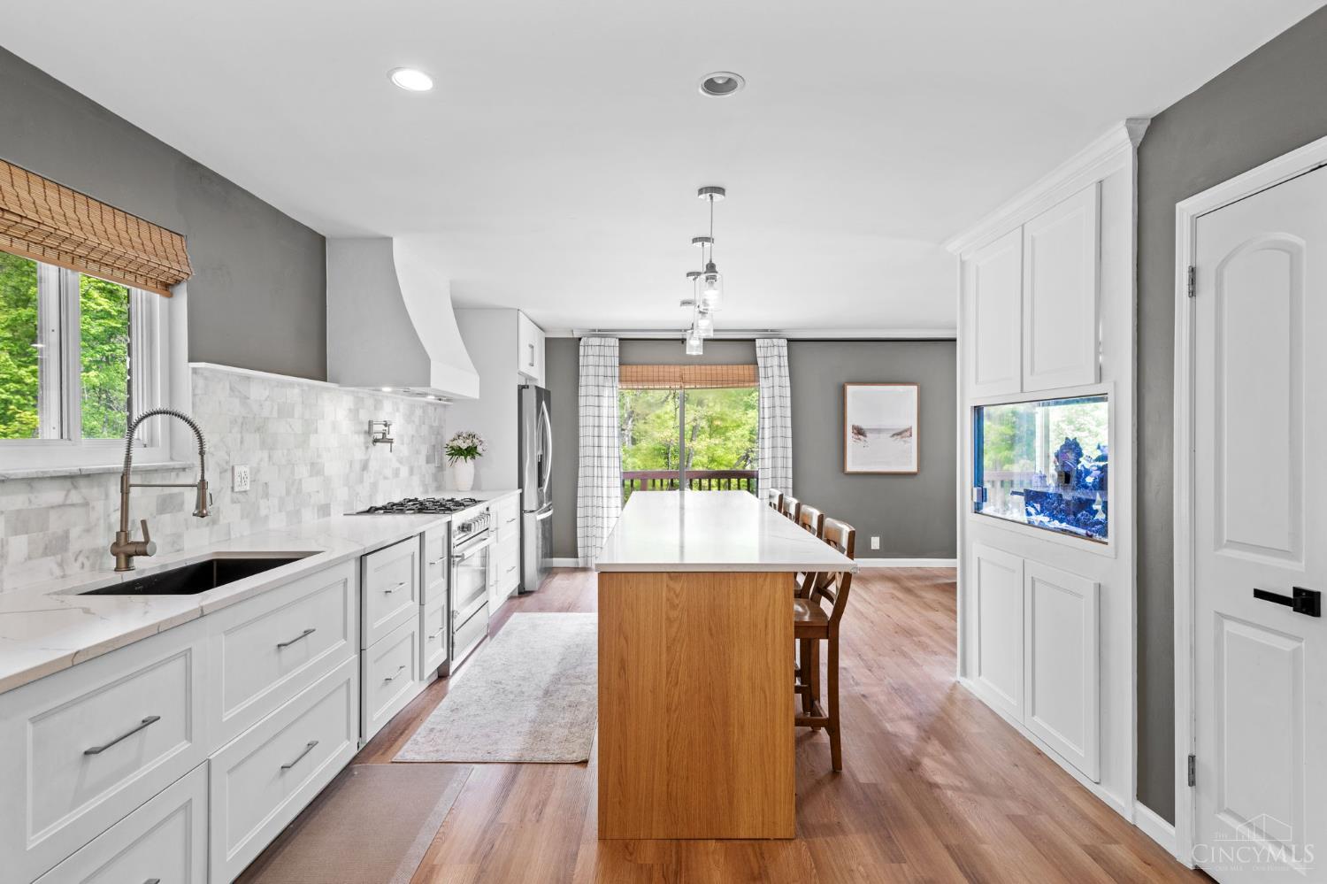 8200 Hopper Road