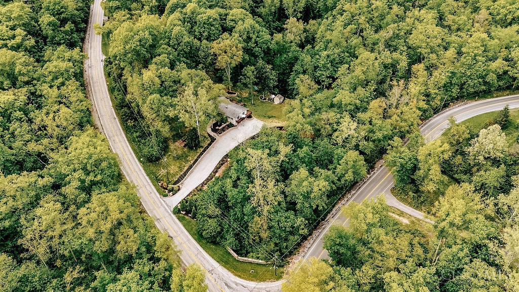 8200 Hopper Road