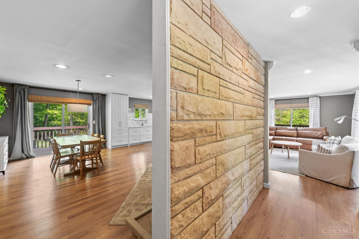 8200 Hopper Road