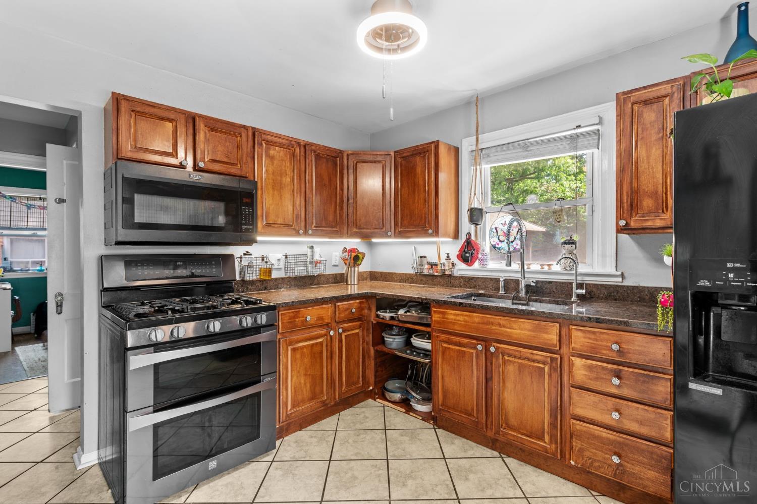 345 Durrell Avenue