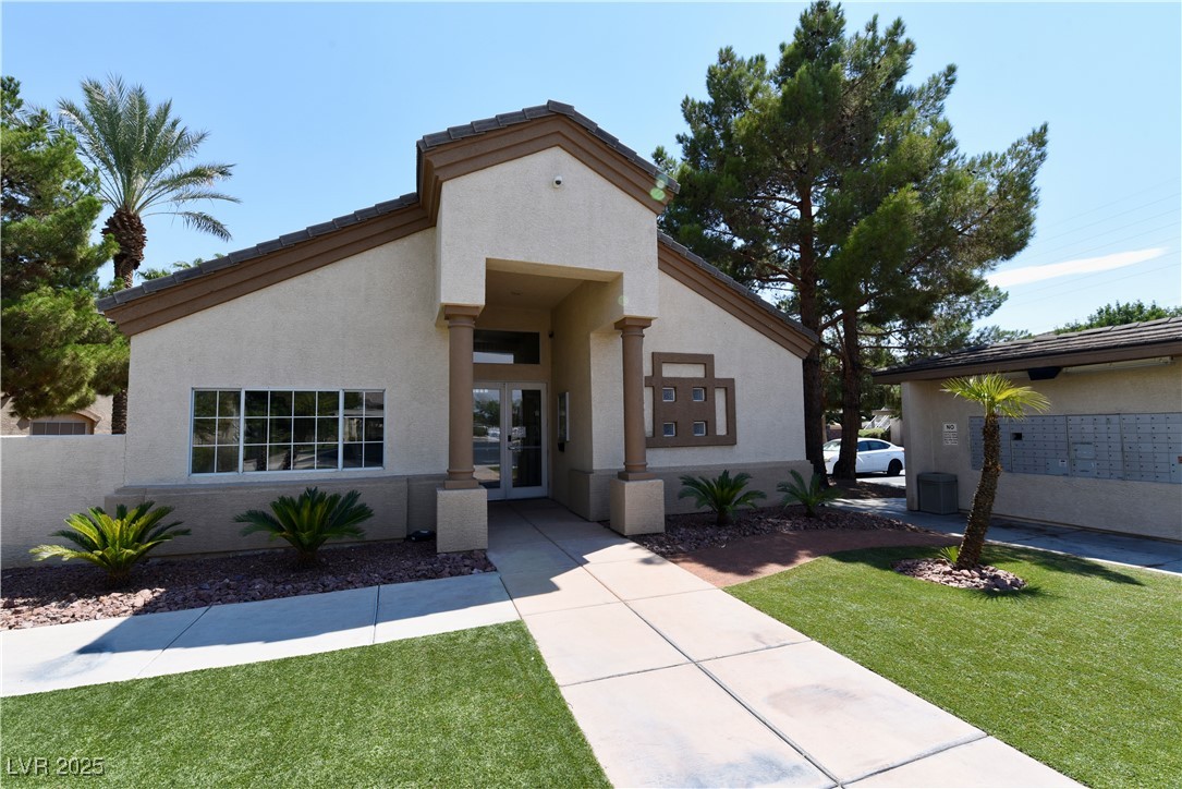 3400 Cabana Drive 1037