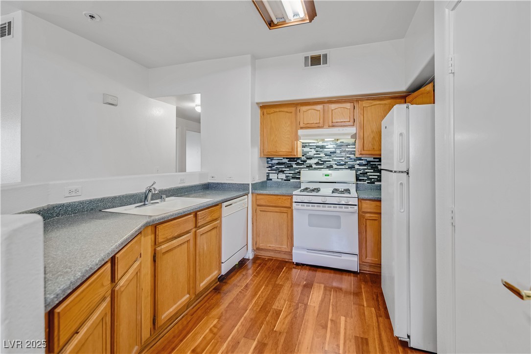 3400 Cabana Drive 1037