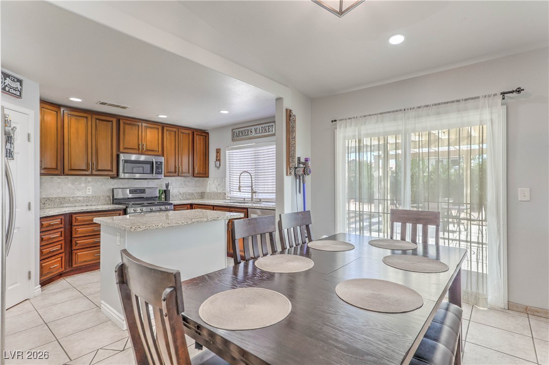 5446 Indigo Hills Street