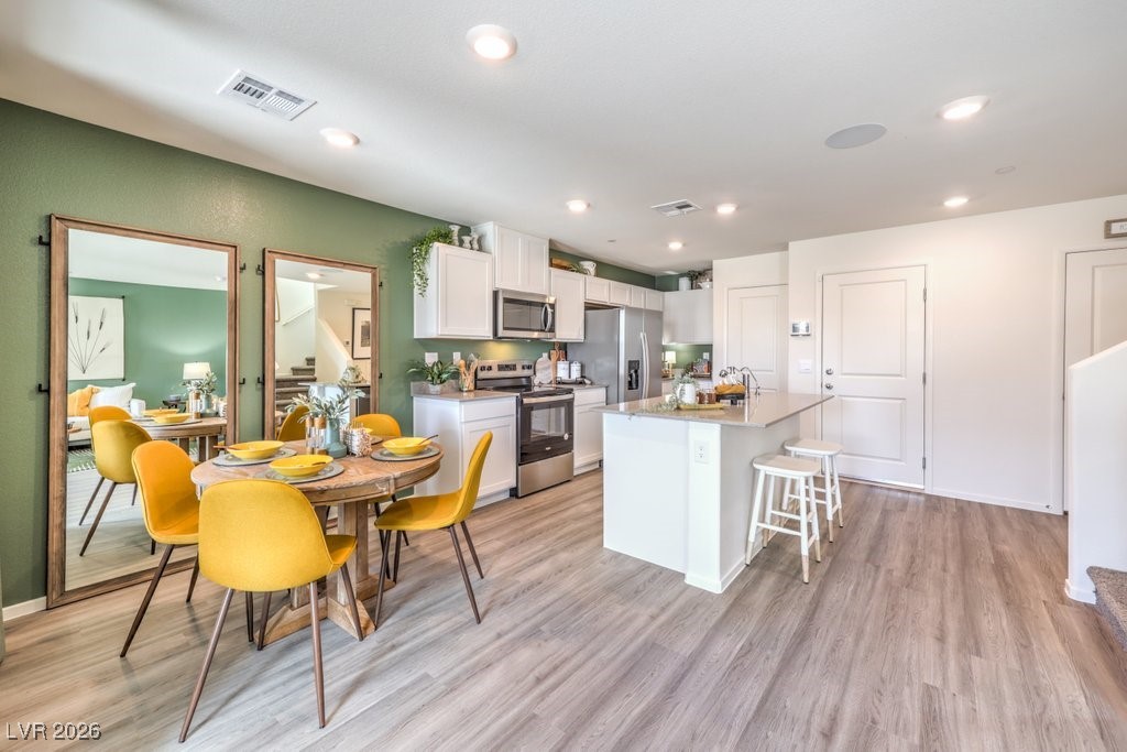 6074 Hibiscus Garden St. Street 12