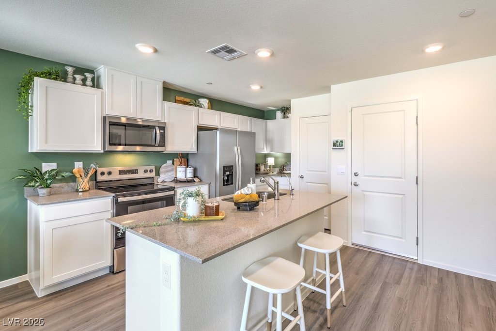 6074 Hibiscus Garden St. Street 12