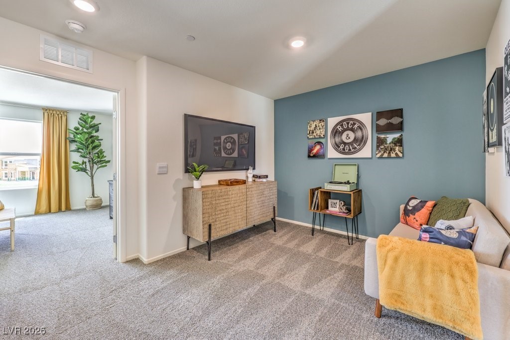 6074 Hibiscus Garden St. Street 12