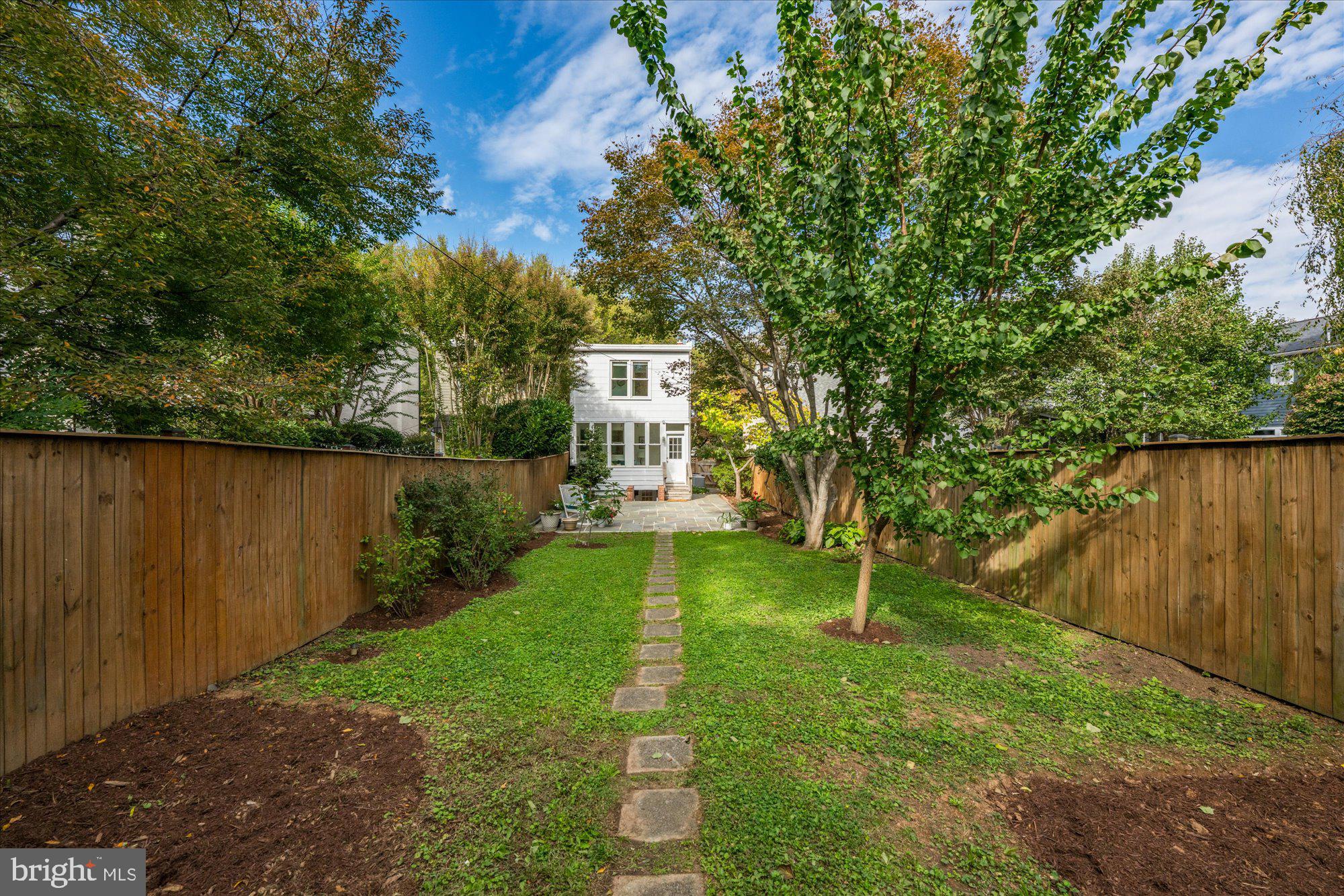 4410 HARRISON STREET NW