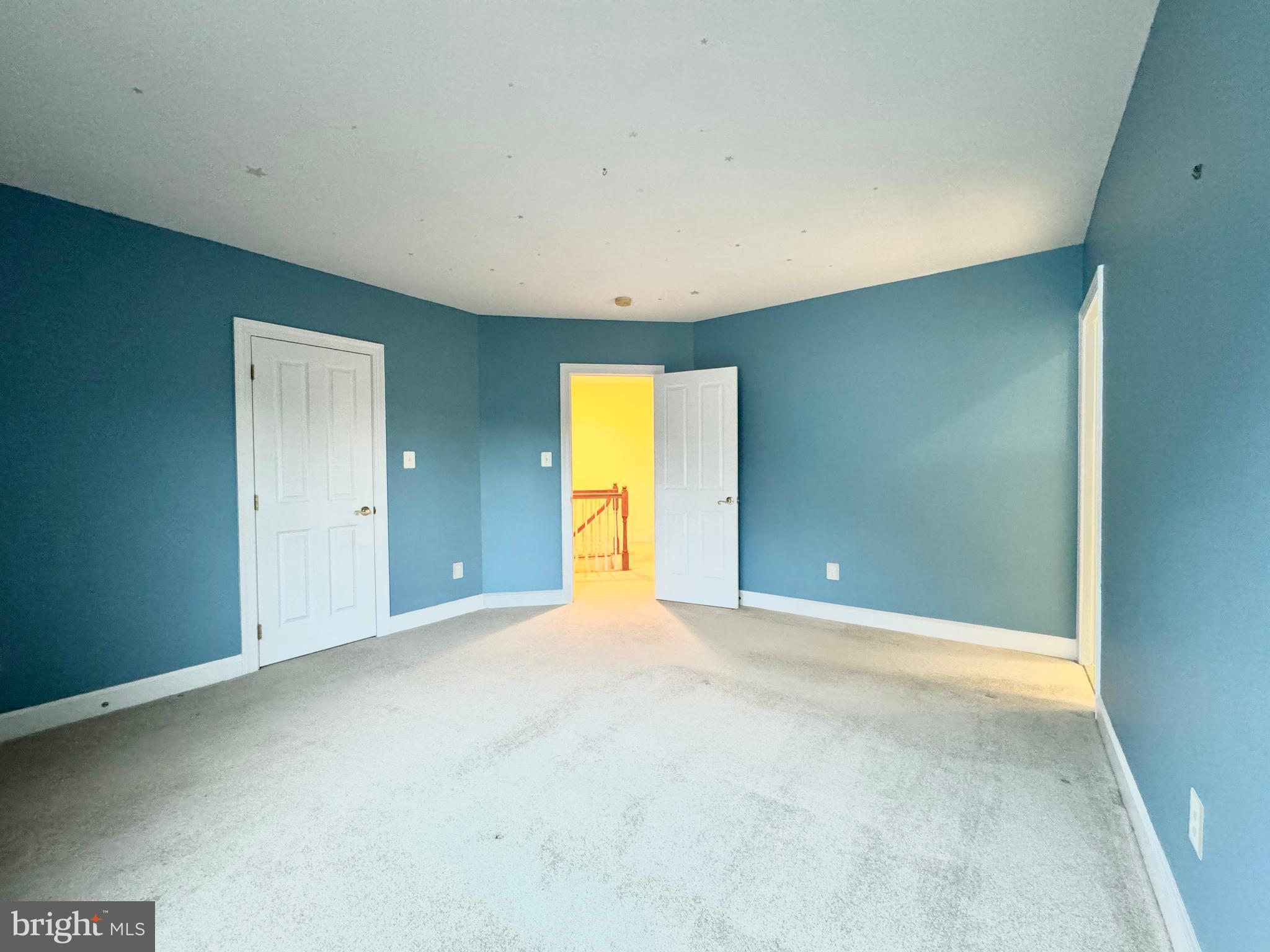 1460 Carrington Ridge Ln