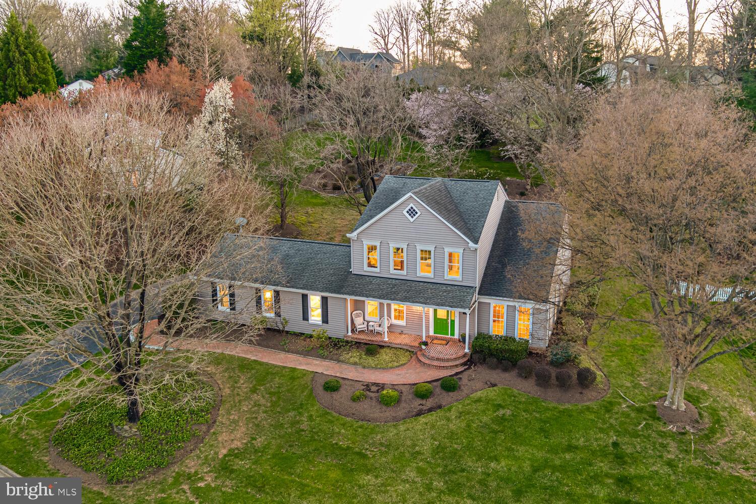 1704 Abbey Oak Dr