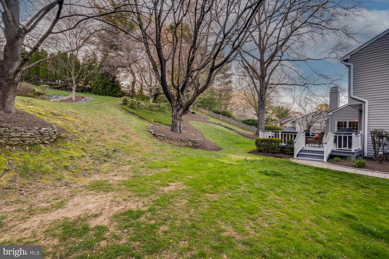 1704 Abbey Oak Dr