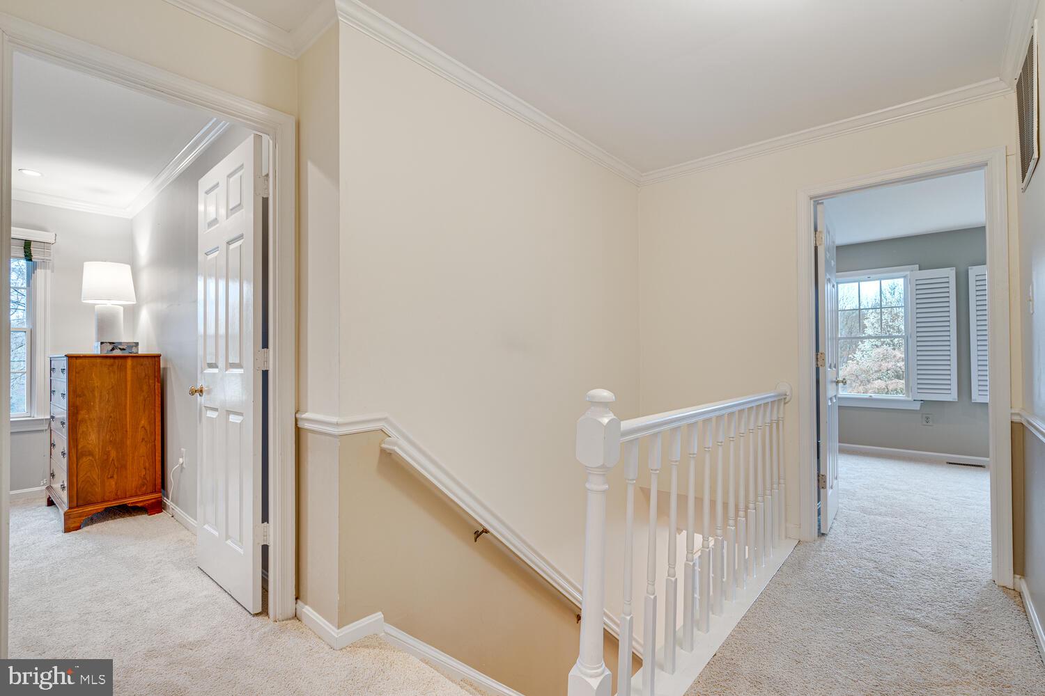 1704 Abbey Oak Dr