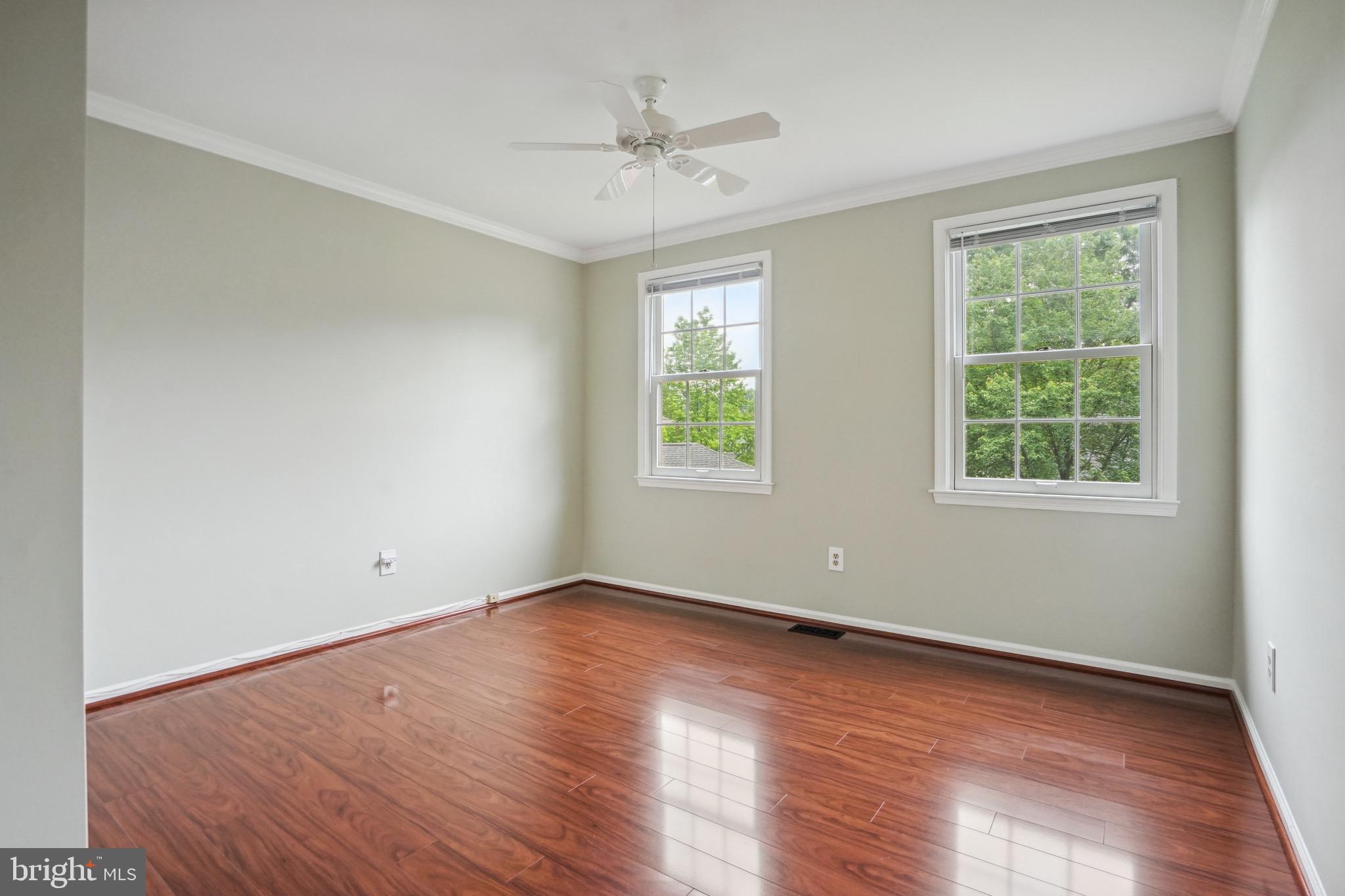 12509 Woodcock Ln