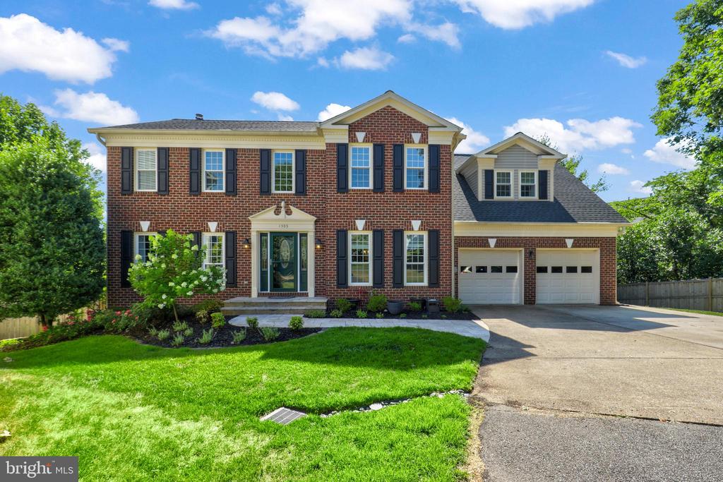 1505 Kings Valley Ct