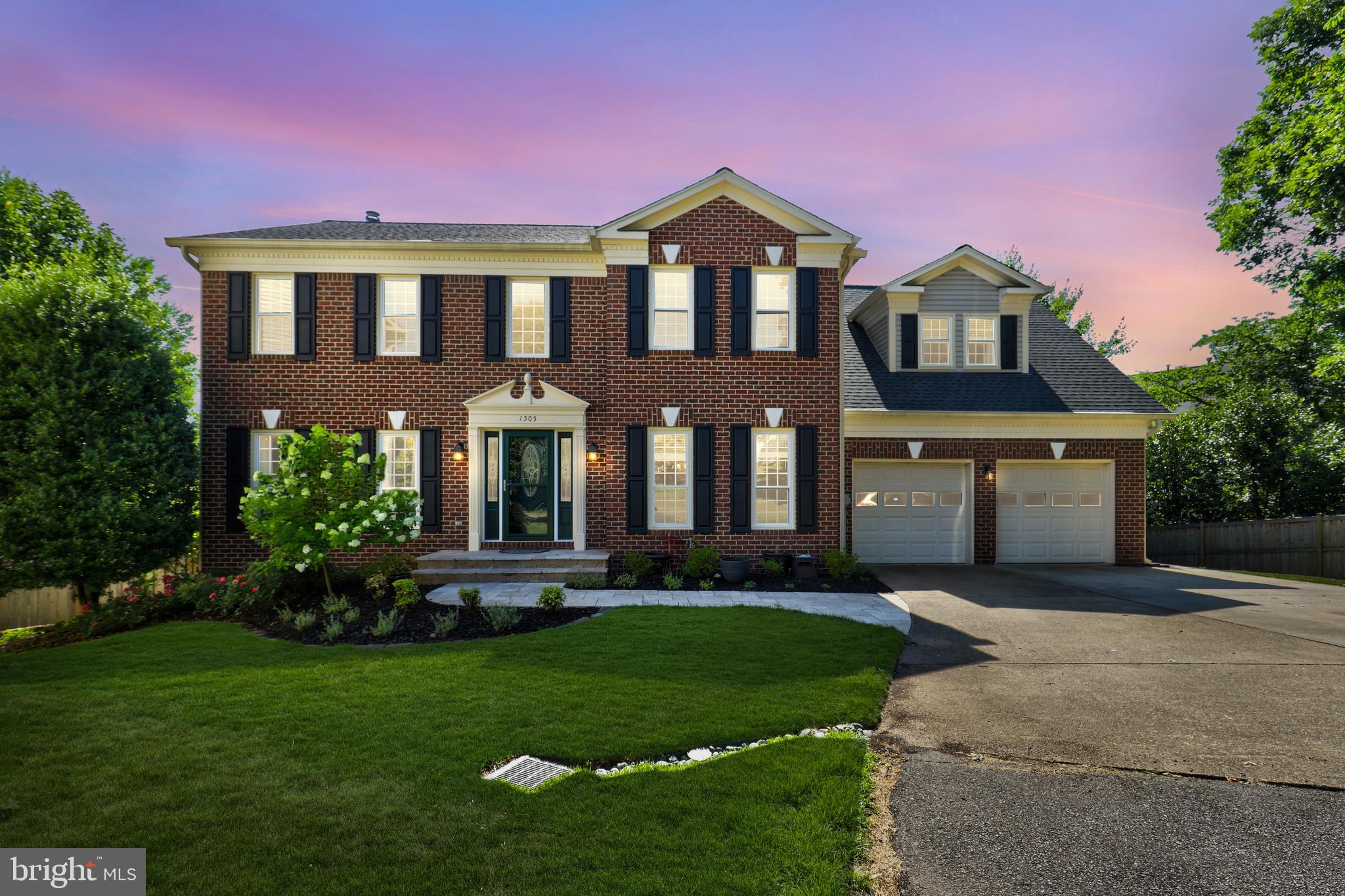 1505 Kings Valley Ct