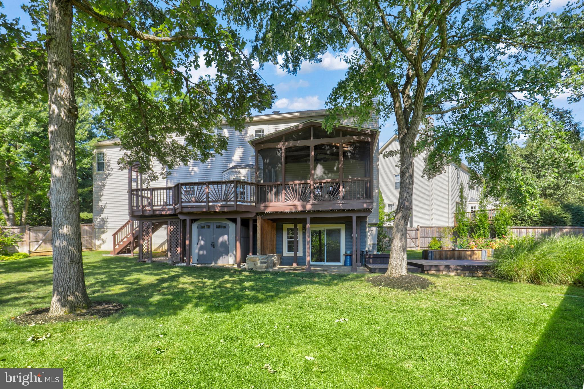 1505 Kings Valley Ct